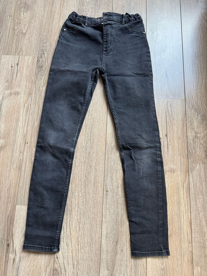 Jean noir River Island 11 ans