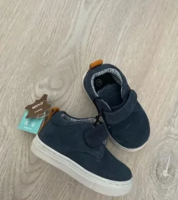 Chaussures à scratch en cuir Obaibi Obaïbi taille 19 neuves