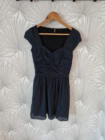 Jolie robe Naf Naf taille 34