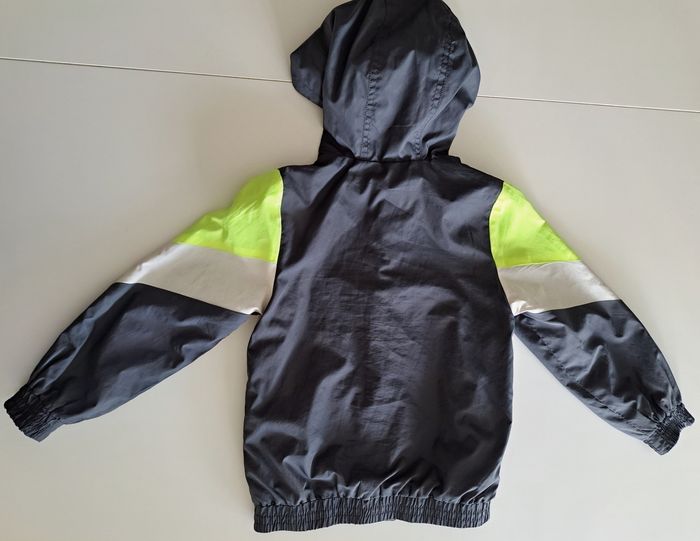 Lot de 2 blousons imperméables garçon 5 ans BE - photo numéro 3