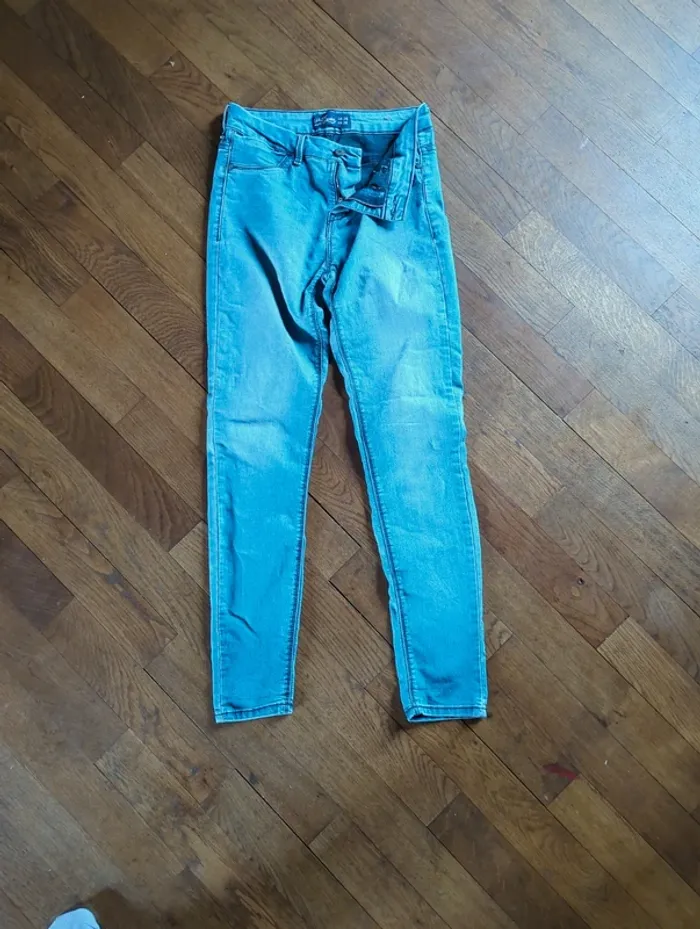 Lot de 2 Jeans denim Jennyfer taille 36 - photo numéro 4