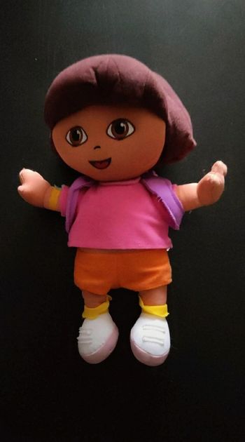 Peluche dora