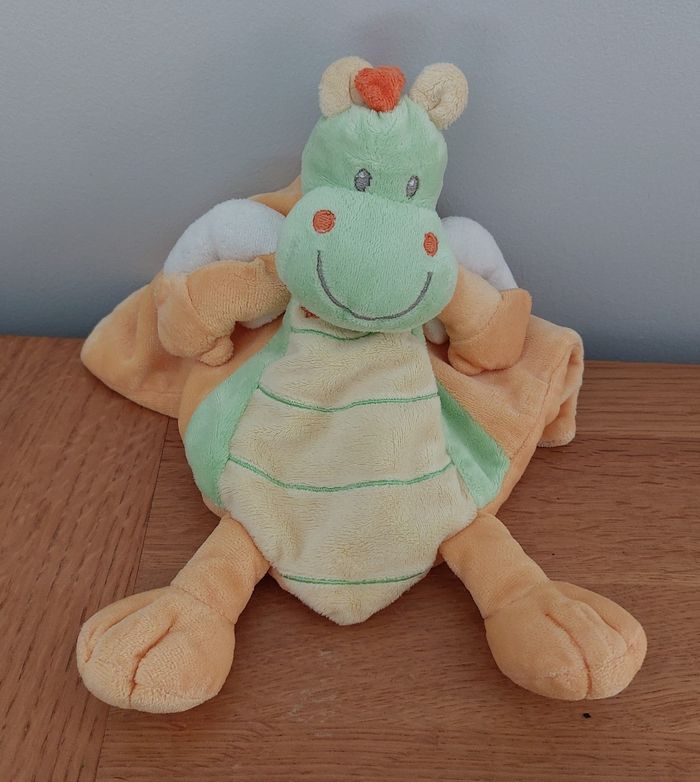 Doudou plat dragon dinosaure