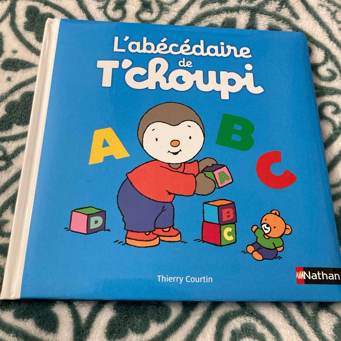 Livre l’abécédaire de T’choupi