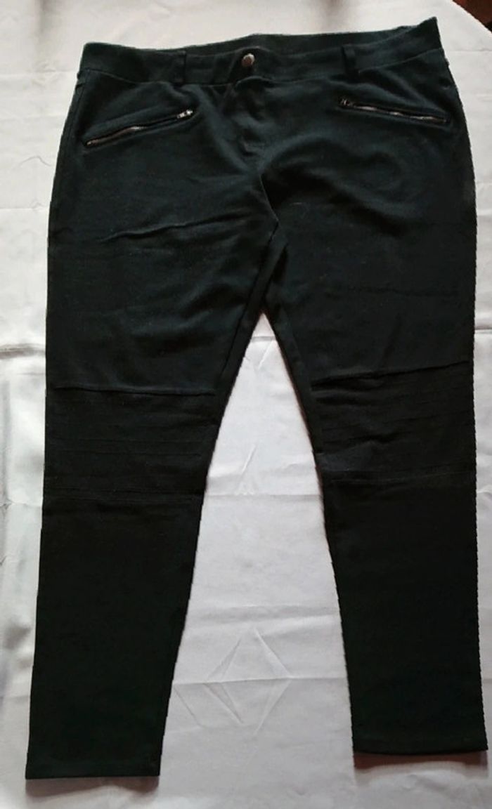 Pantalon noir la halle.