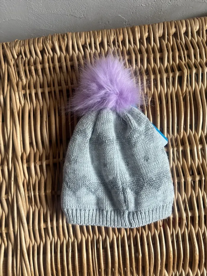Bonnet Minnie taille 52 neuf avec étiquette - photo numéro 3