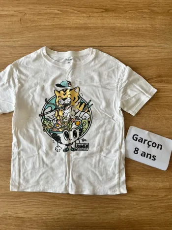 Tee shirt