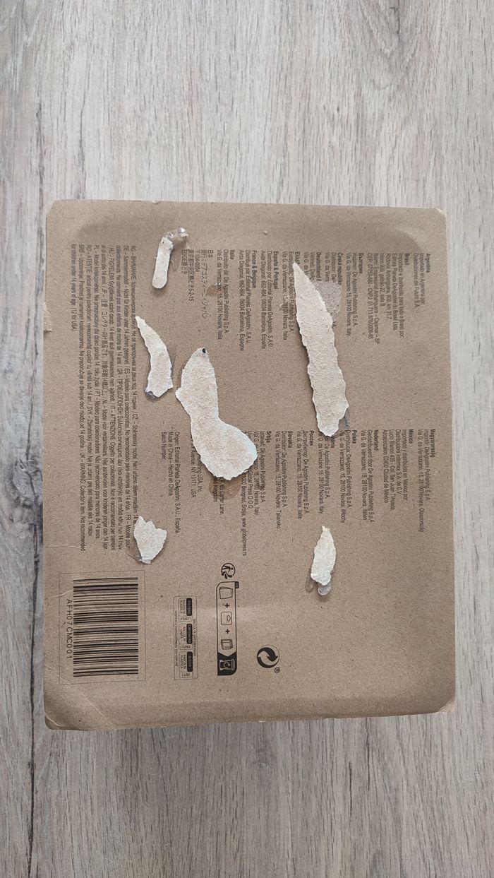 Lot pièces du fascicule numéro 1 n°1 pièce détachée Nissan Skyline GT-R R34 Fast & Furious de Brian - photo numéro 2