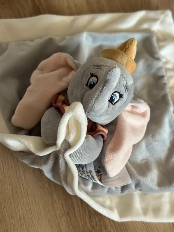 Doudou dumbo Kiabi neuf