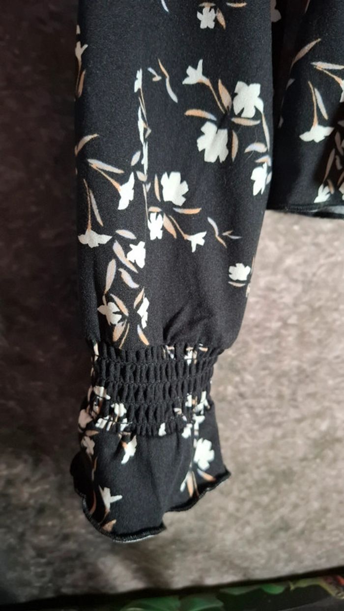 Blouse élégante florale - photo numéro 2