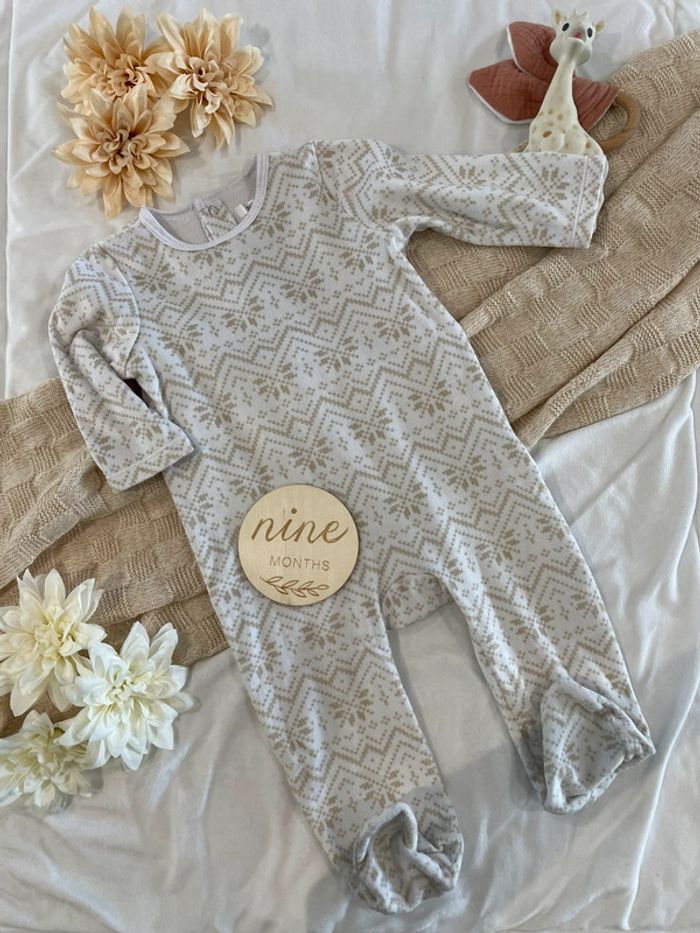 Pyjama 1 pièce bébé fille 9 mois