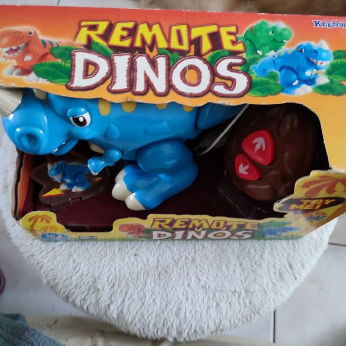 Dinosaure 18 mois filoguidé neuf - photo numéro 2