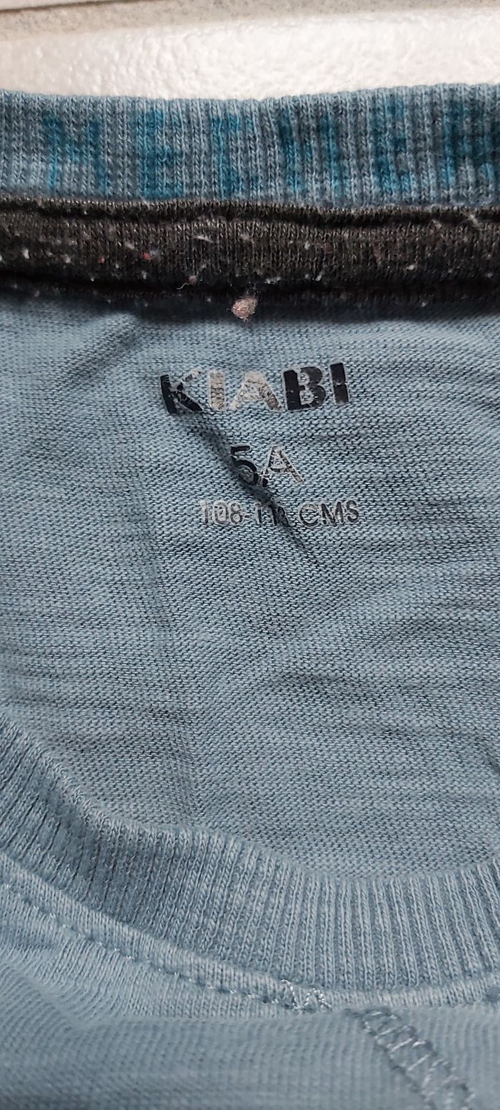 Tshirt manche longue 5 ans - photo numéro 3