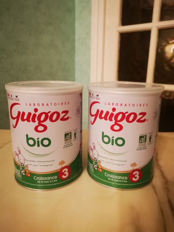 Lot Guigoz Bio 3 (2x800g) 