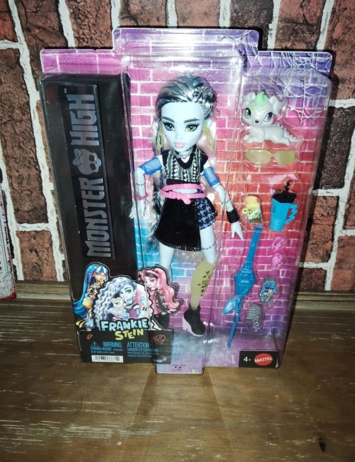 Poupée Monster High Frankie Stein