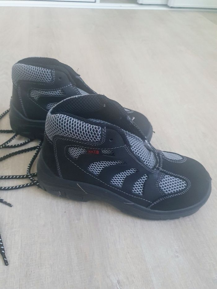 P 38 chaussure de sécurité MTS More Than Safety - photo numéro 2