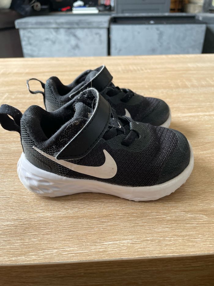 Chaussure Nike bébé - photo numéro 4