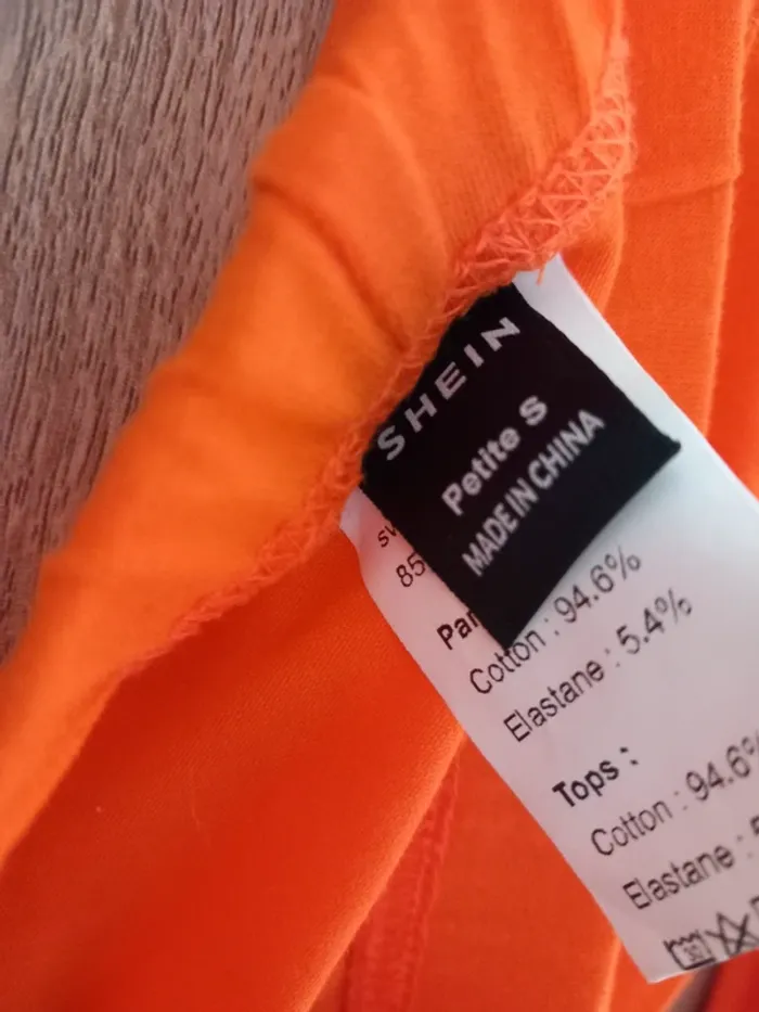 Ensemble orange - photo numéro 7