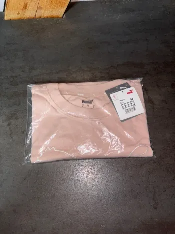 T-shirt puma