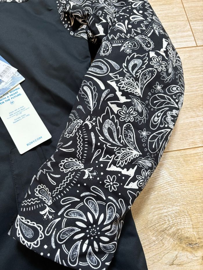 Blouson de ski Roxy fleurs - photo numéro 4
