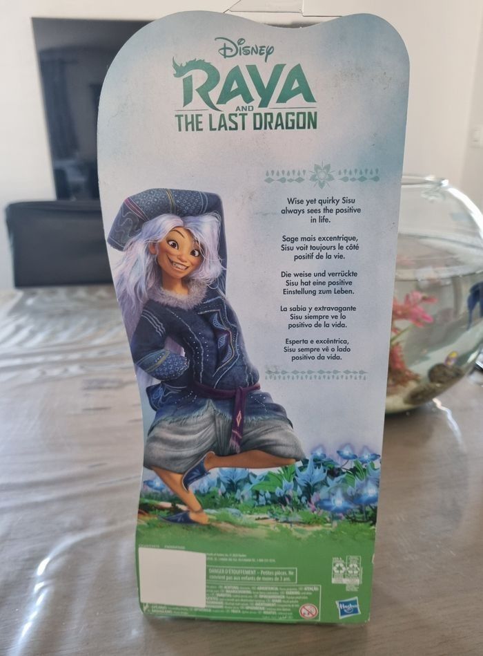 Poupée Raya disney neuve - photo numéro 2