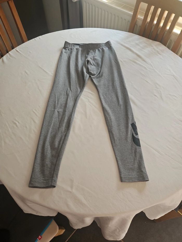 Legging Nike gris Xs-14 ans mixte