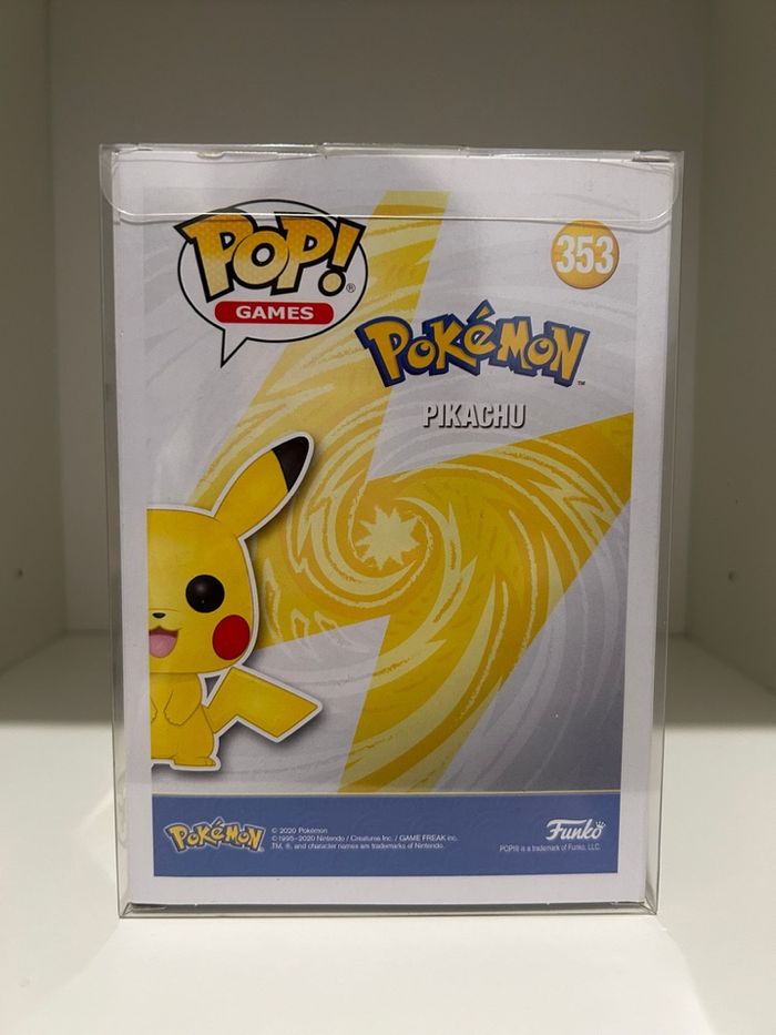 Funko Pop Pokémon – Pikachu (#353) - photo numéro 2