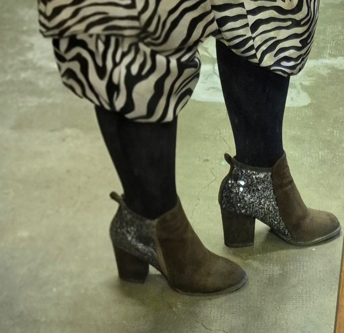 Bottines-lowsboots pailletées en daim - photo numéro 9