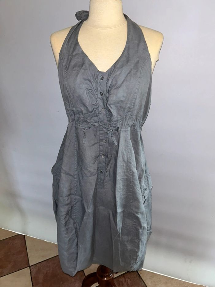 Robe d'été grise légère