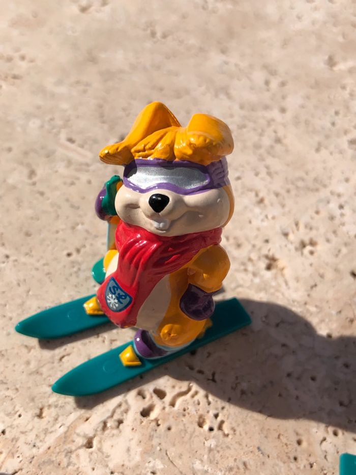 Figurines Kinder Surprise 1993 Les lapins Ski Bunnies - photo numéro 3