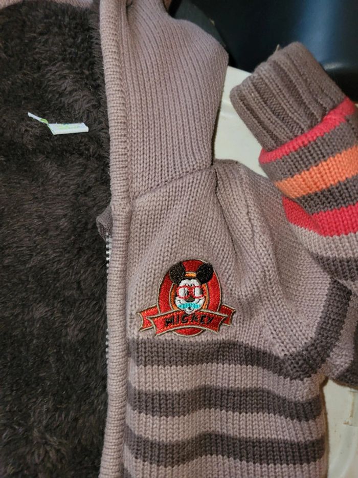 Gilet très chaud 23 mois - photo numéro 2
