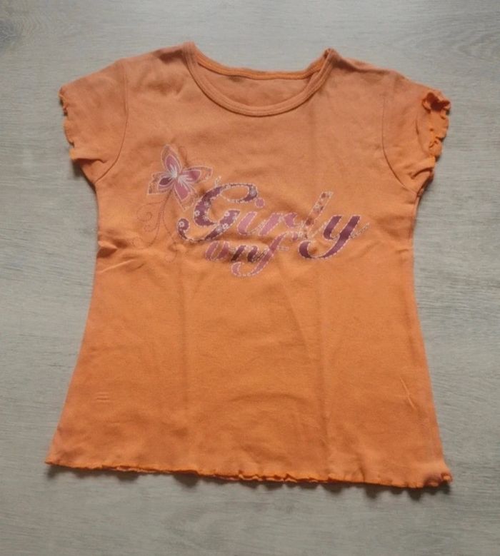 T-shirt papillon girly vinyl fraise 6 ans