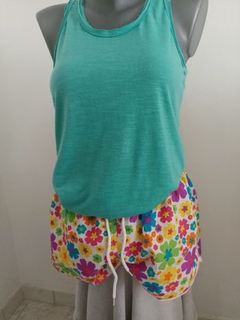 Short femme été fleurs années 70 taille 36 38