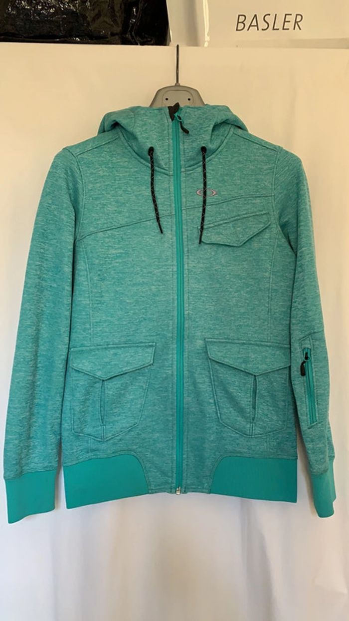 Veste à capuche