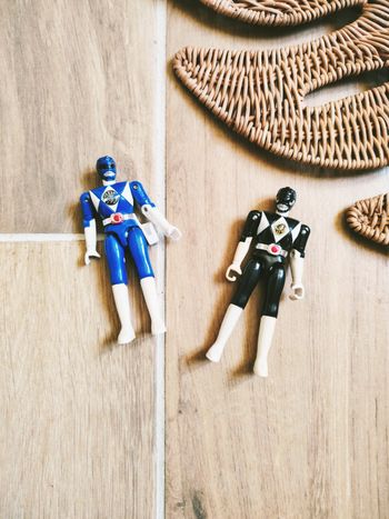 🙅 Power rangers Mighty morphin- Lot Figurines ranger bleu et noir-année 1993-