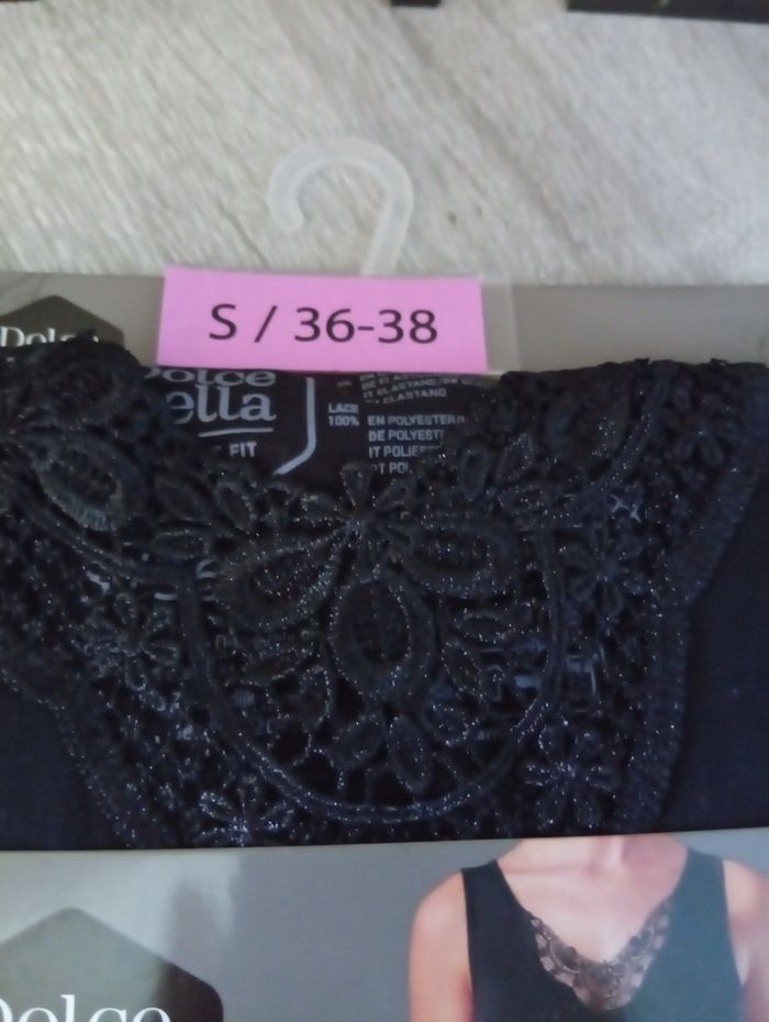 Joli débardeur p'tite dentelle agréable à porter dû 36/38 95% coton - photo numéro 3