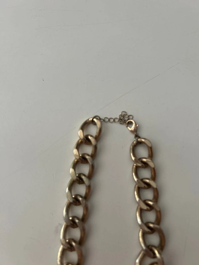 Gros collier effet doré - photo numéro 4
