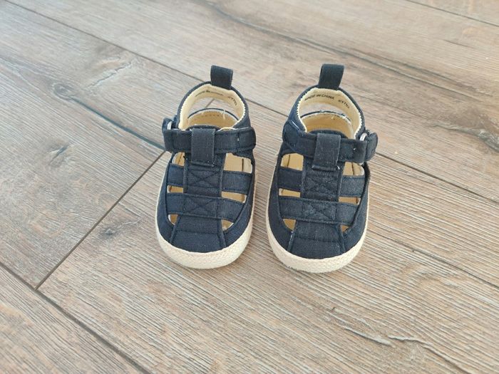 Sandales bébé 3/6 mois