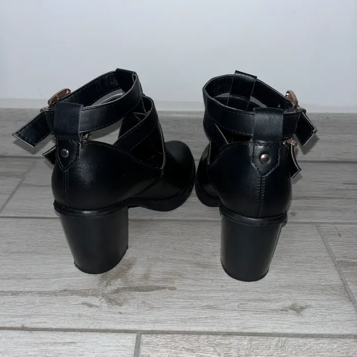Bottines noir - photo numéro 3