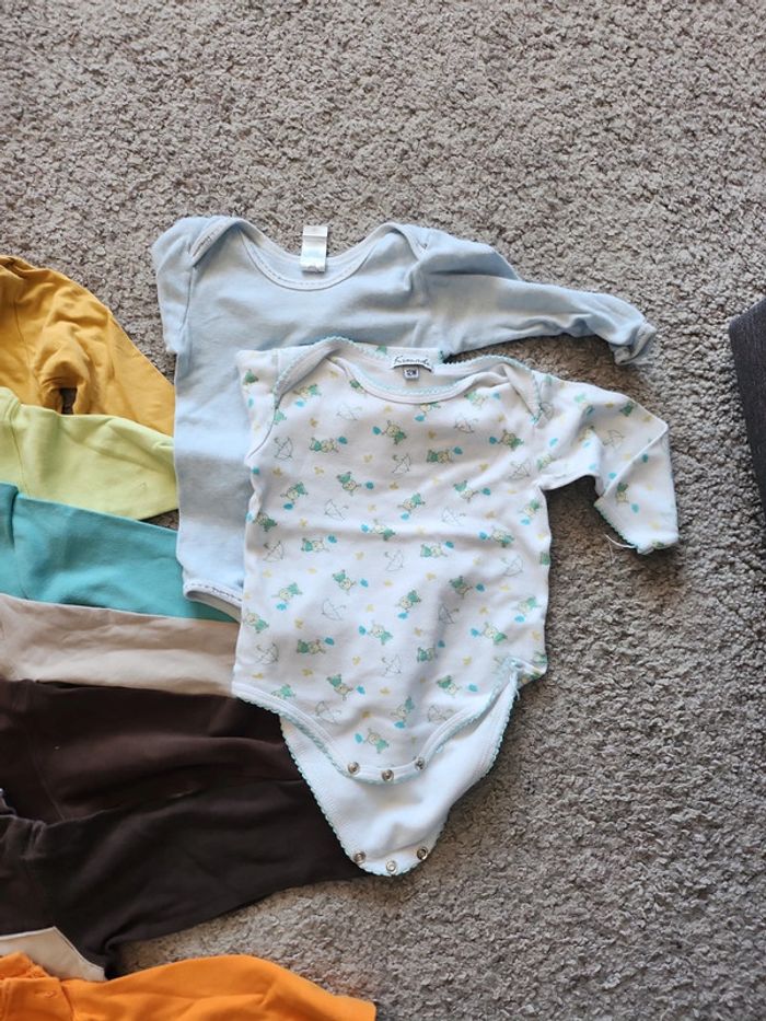 Lot de vêtements garçon 👦 Taille 9 mois