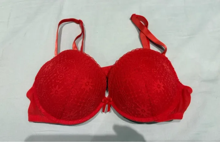 Soutien-gorge rouge dessin dentelle Yamamay - photo numéro 2