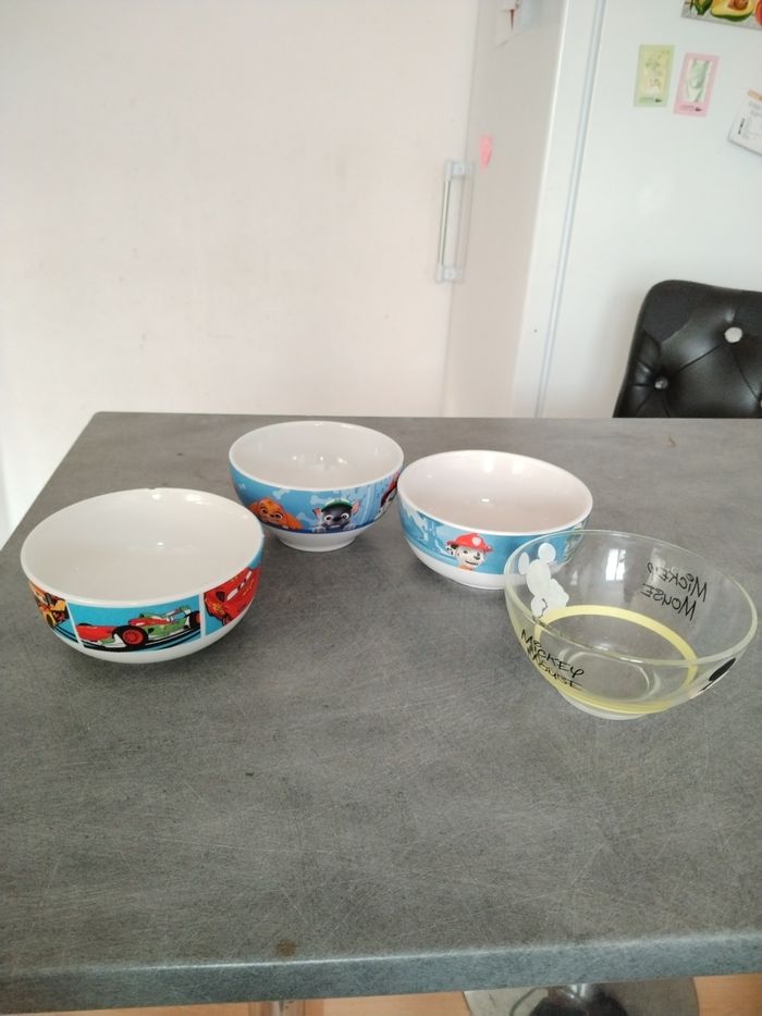 Lot de 4 bols disney