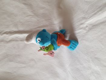 Peluche Schtroumpf papillon Peyo 2001 Ferrero kinder Hauteur 16 cm