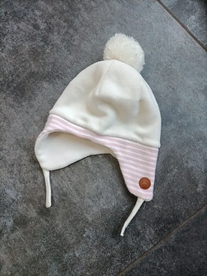Bonnet avec attache scratch - photo numéro 2