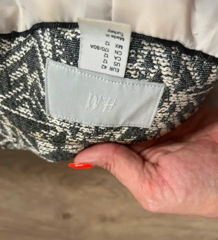 H&M, veste légère contre blazer gris imprimé femme, taille 42 - photo numéro 6