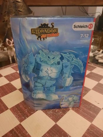 Schleich eldrador robot creatures