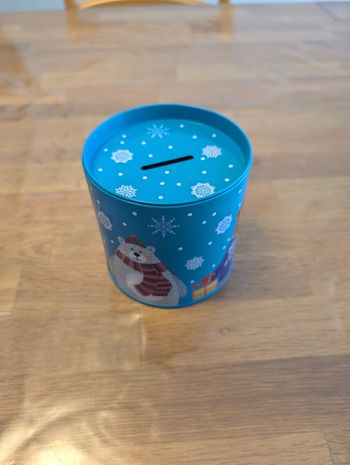 Tirelire / boîte à chocolats et bonbons de Noël environ 10*10 cm