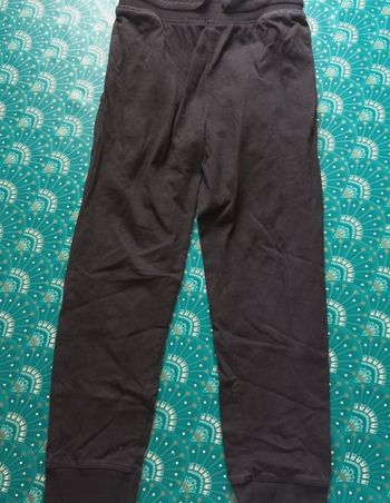 Pantalon enfant 7-8 ans