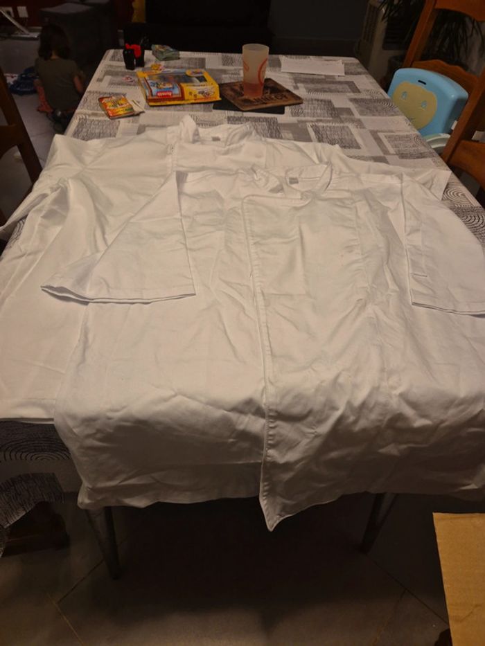 Lot 2 vestes de cuisine