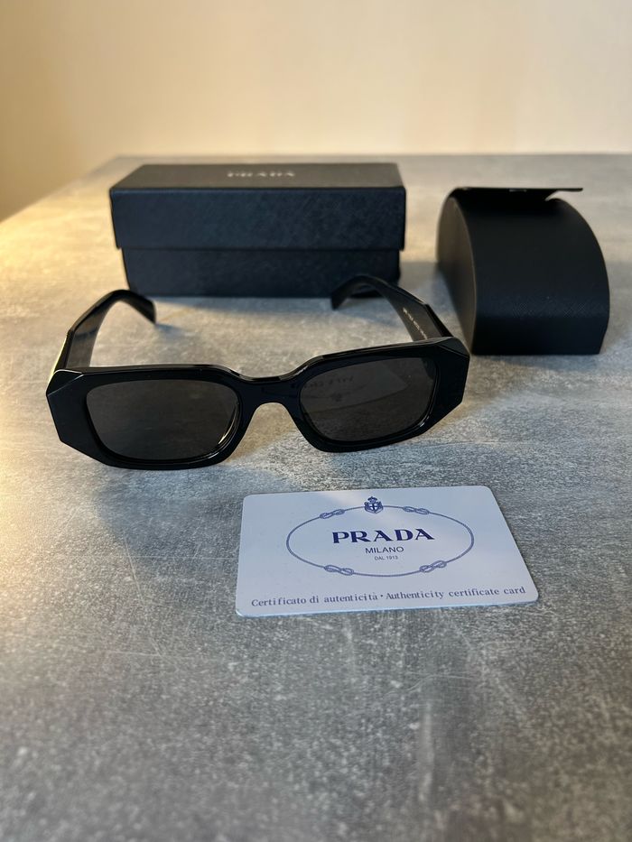 Lunettes de soleil Prada  noir PR 17WS femme - photo numéro 7